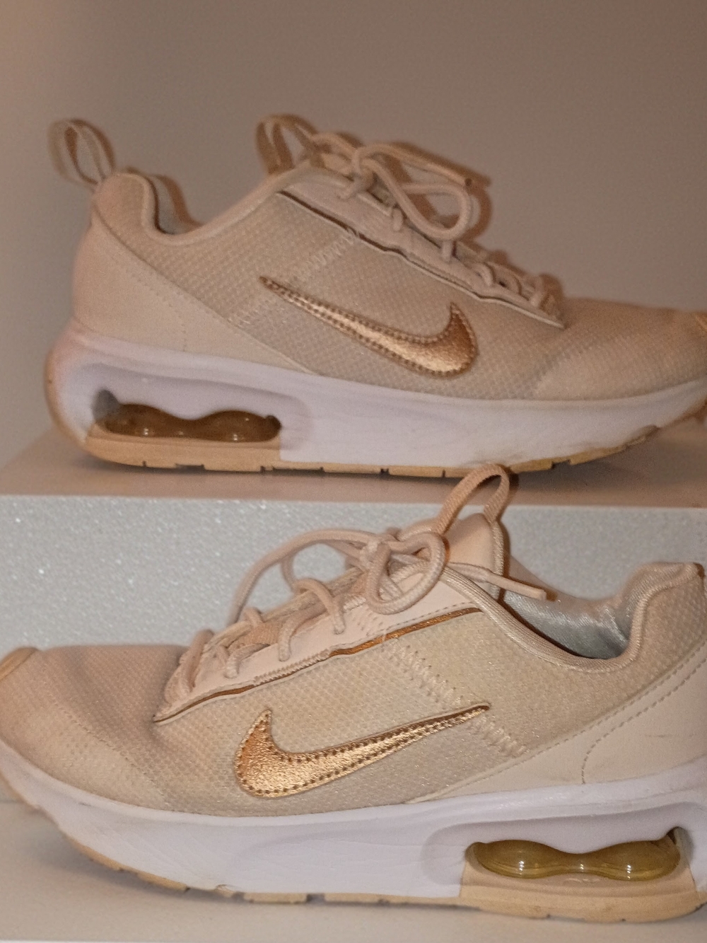 Nike Women's Soft Pink and Metallic Gold Athletic Sneakers